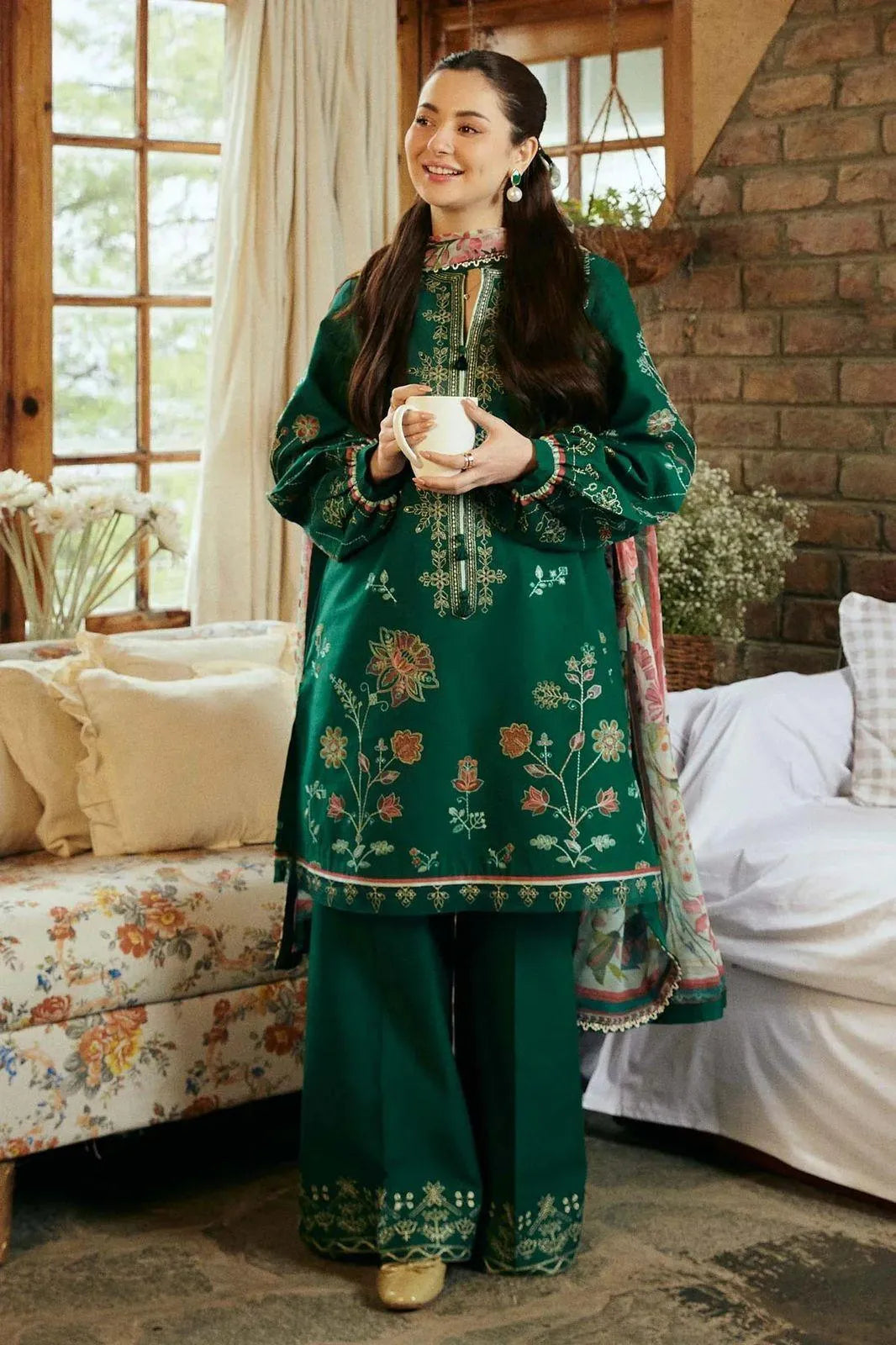 Green Embroidered Lawn 3Pcs Women Suit Set