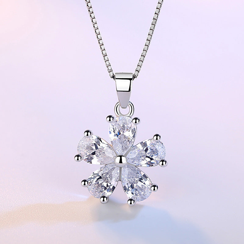 Women Pear-Shaped Flower Pendant Jewelry White Diamond Plated