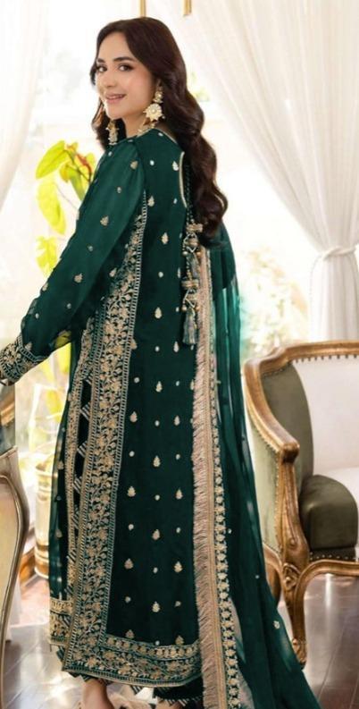 Green Embroidered 3-Piece Crinkle Chiffon Suit Medium to XL